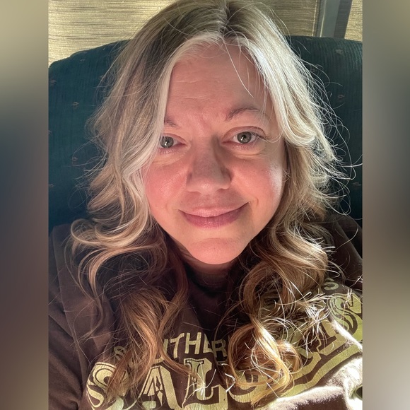 Meet your Posher, Rachelle(Rachel) - Picture 5 of 6